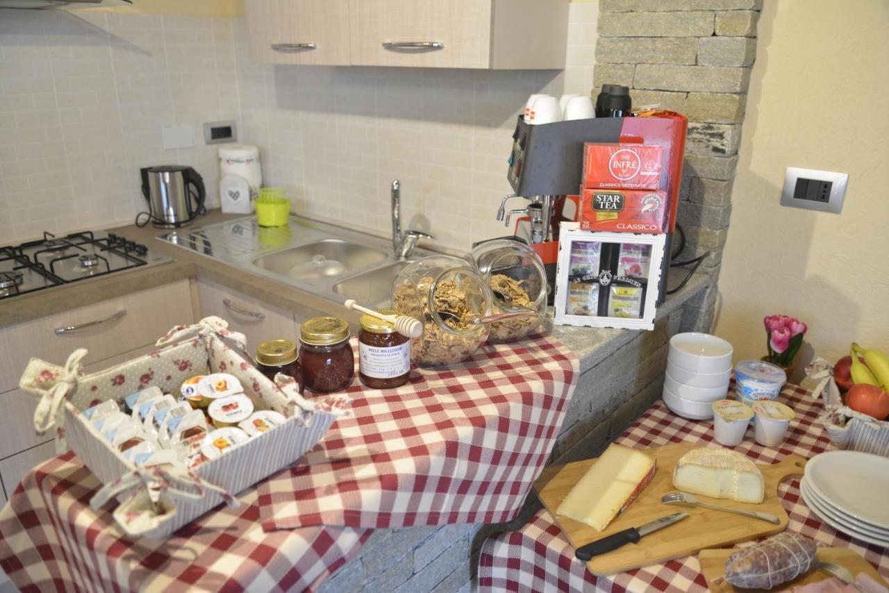 Agriturismo Ai Prüsot Bed and Breakfast Bagnolo Piemonte Esterno foto